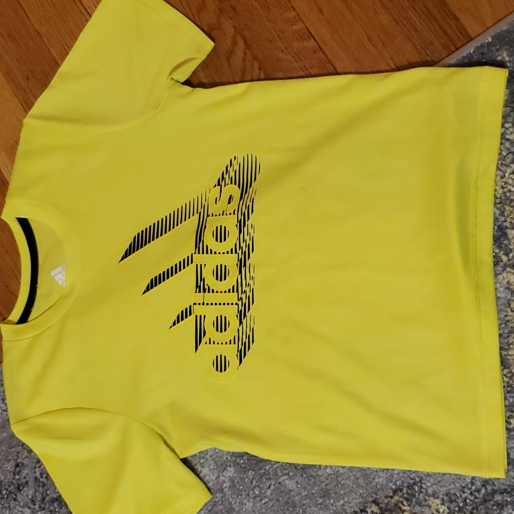 Kids yellow Adidas top